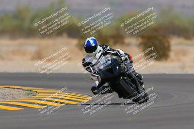 media/Sep-11-2022-SoCal Trackdays (Sun) [[81b7e951af]]/Turn 5 (1110am)/